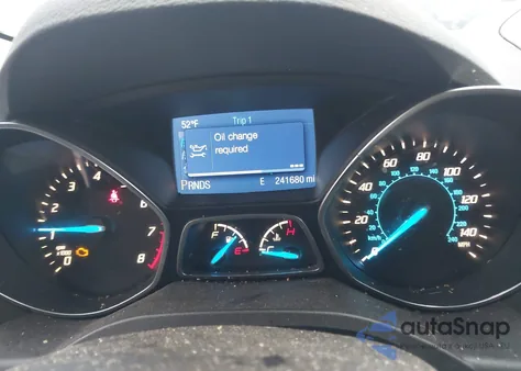 2013 Ford Escape S z USA, uszkodzony, nr VIN 1FMCU0F7XDUD79136